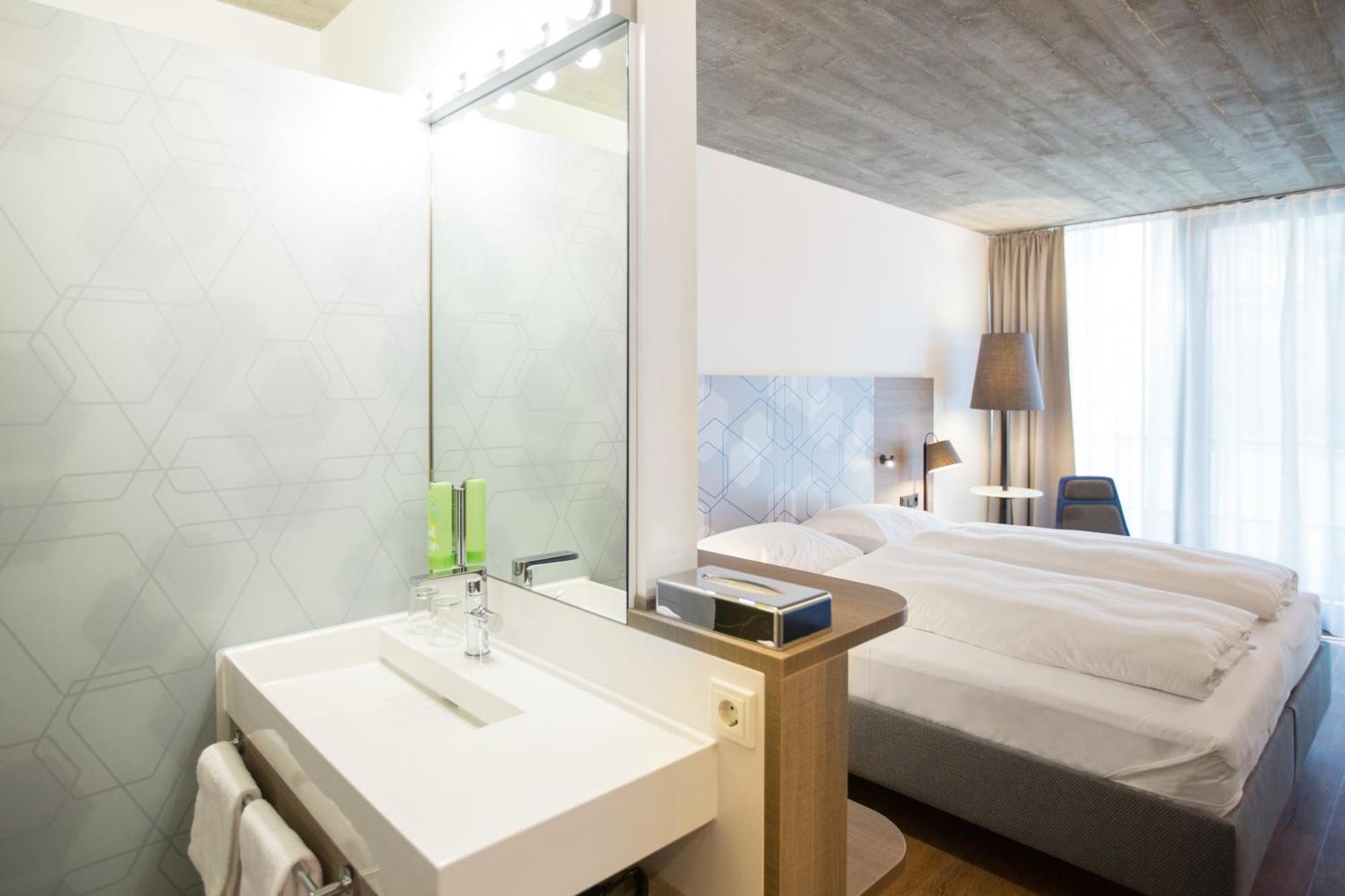 Superior Double Room,1649990990:JPEG